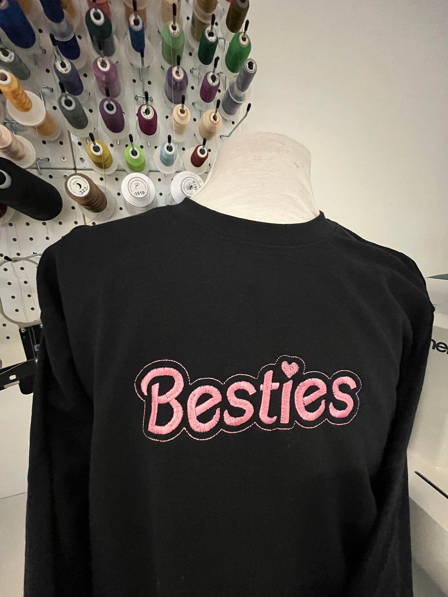 Crewneck besties